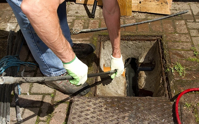 Fast emergency drainage removal in Pondicherry for water clogs, flooding, and blocked outdoor drains
