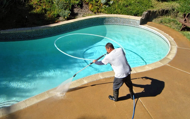 Professional swimming pool cleaner services in Pondicherry for spotless and hygienic pools.